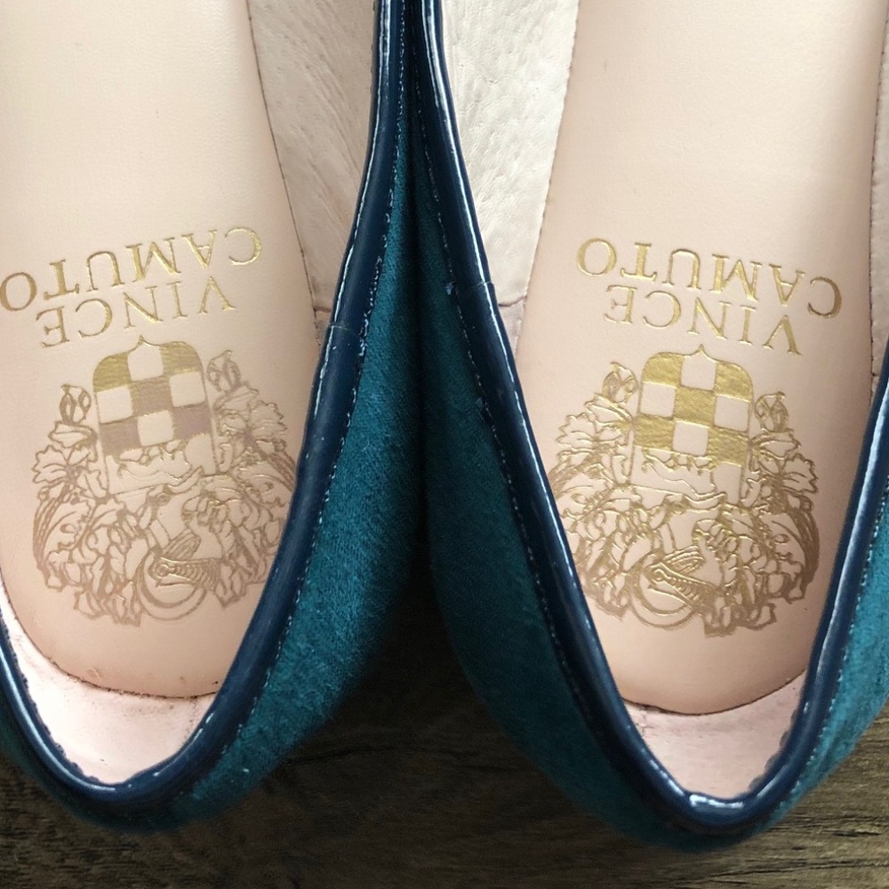 Women's Vince Camuto Suede Bow Flat Shoes Size 7.5 - Picture 5 of 8